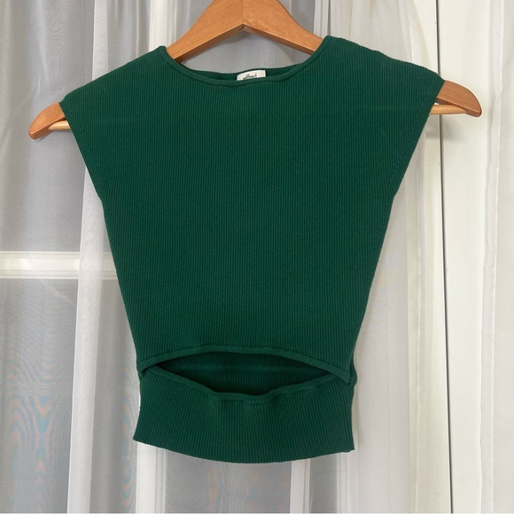 Aritzia Wilfred Ribbed Sweater Jacine Green Cut-Out Knit Top - Picture 2 of 10